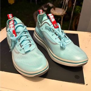 BALA Twelves in Daybreak Blue - Nursing go to’s!